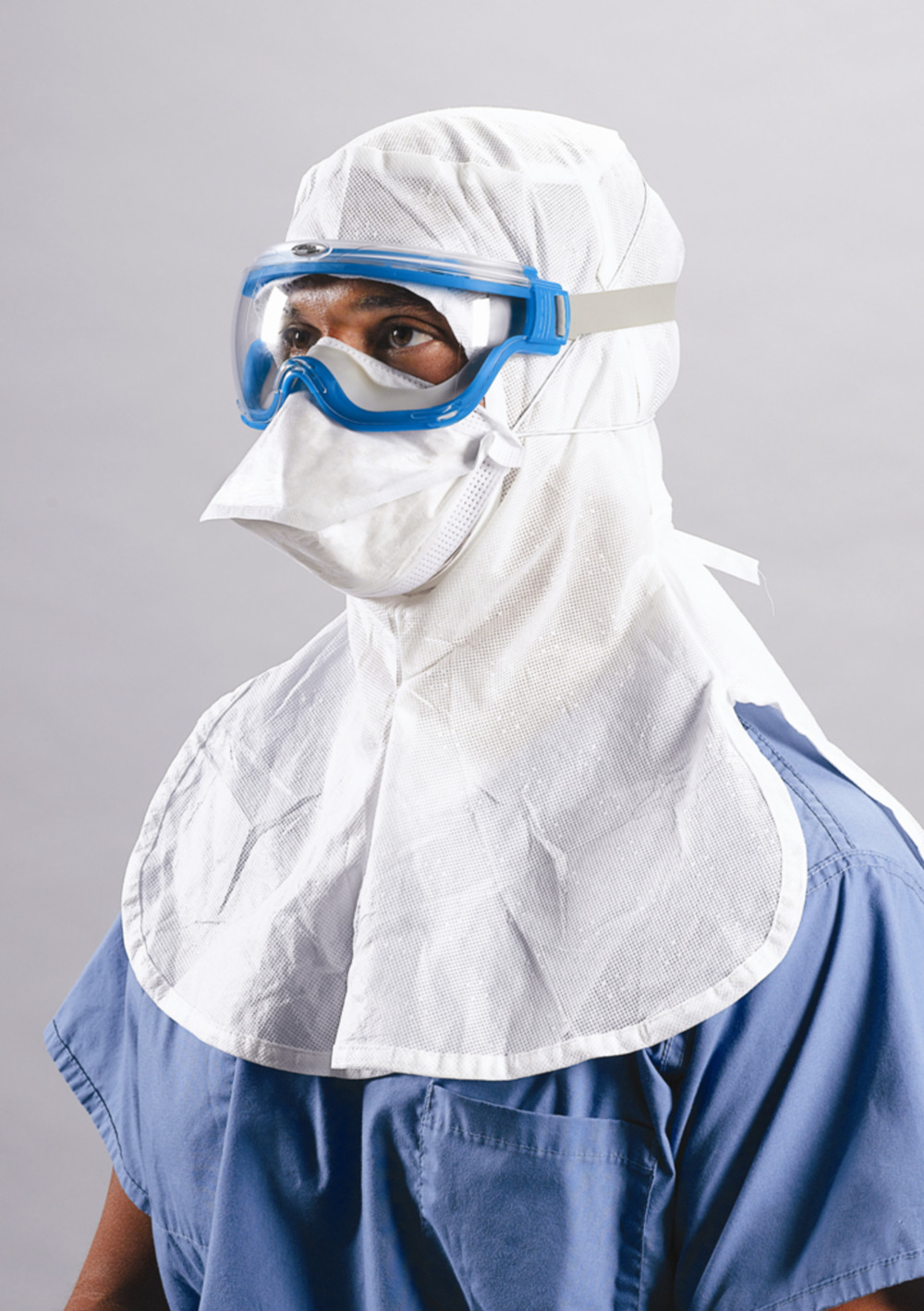 Kimtech™ M3 Certified Sterile Pouch style Face Mask 62483 - Universal, 200 sterile face masks. - 62483